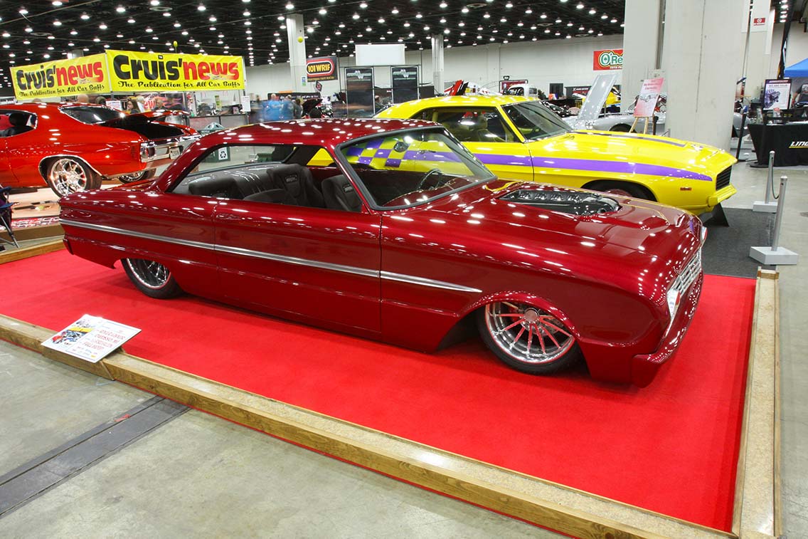 2017-detroit-autorama-best-ford-in-a-ford-1963-ford-falcon-front
